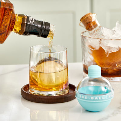 2.5 Inches Silicone Ice Molds Cocktails Whiskey Ice Ball Maker